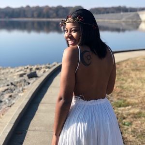 Meet your Posher, Shatazha